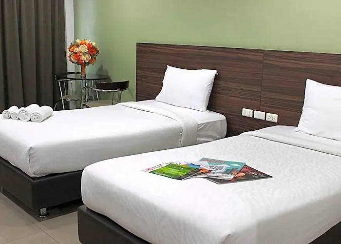 Hotel 14 Place 3*