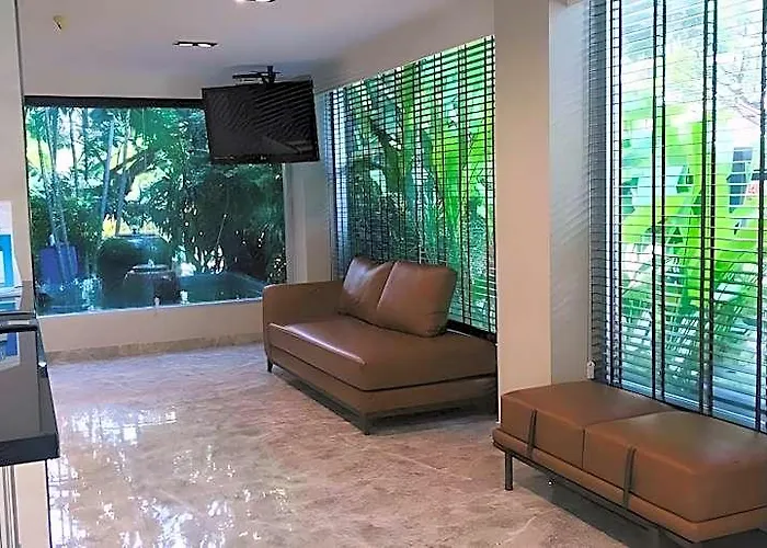 14 Place Hotel