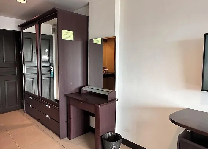 Hotel 14 Place 3*